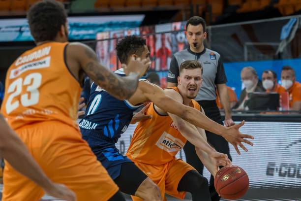 无论是在战 无论是在战