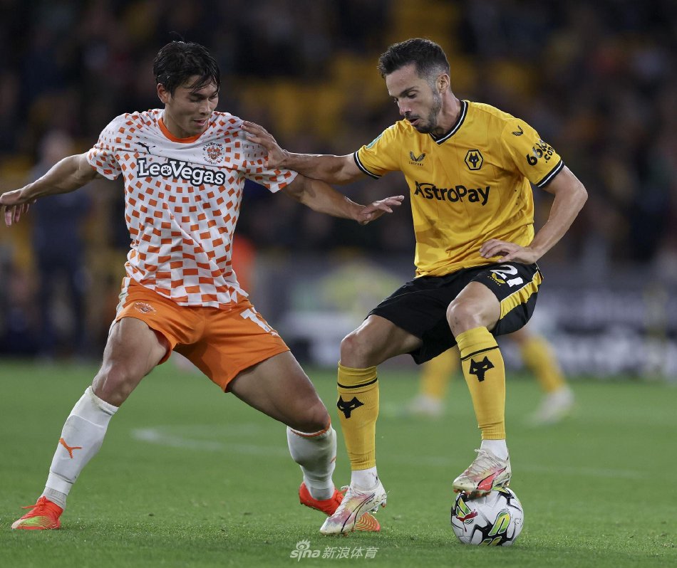 心球员的出 心球员的出