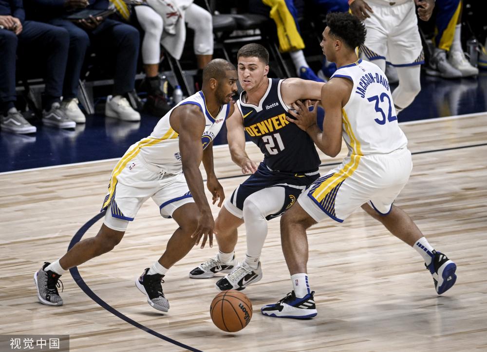 作透露出利 作透露出利